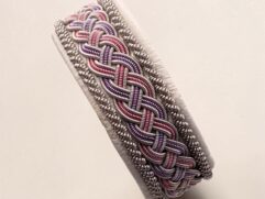 Tinntrådarmbånd "Sara" med lyslilla og dusrosa dekor