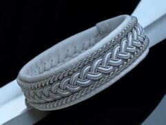 Tinntrådarmbånd "Sara" skinnsnor i fletting (flere farger)